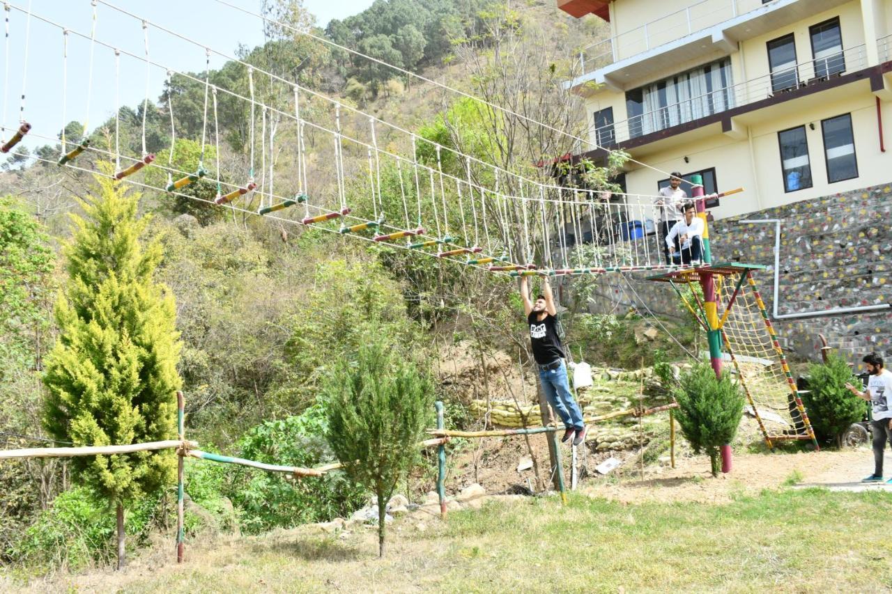 Nakshatra Resort Kunihar Exterior foto