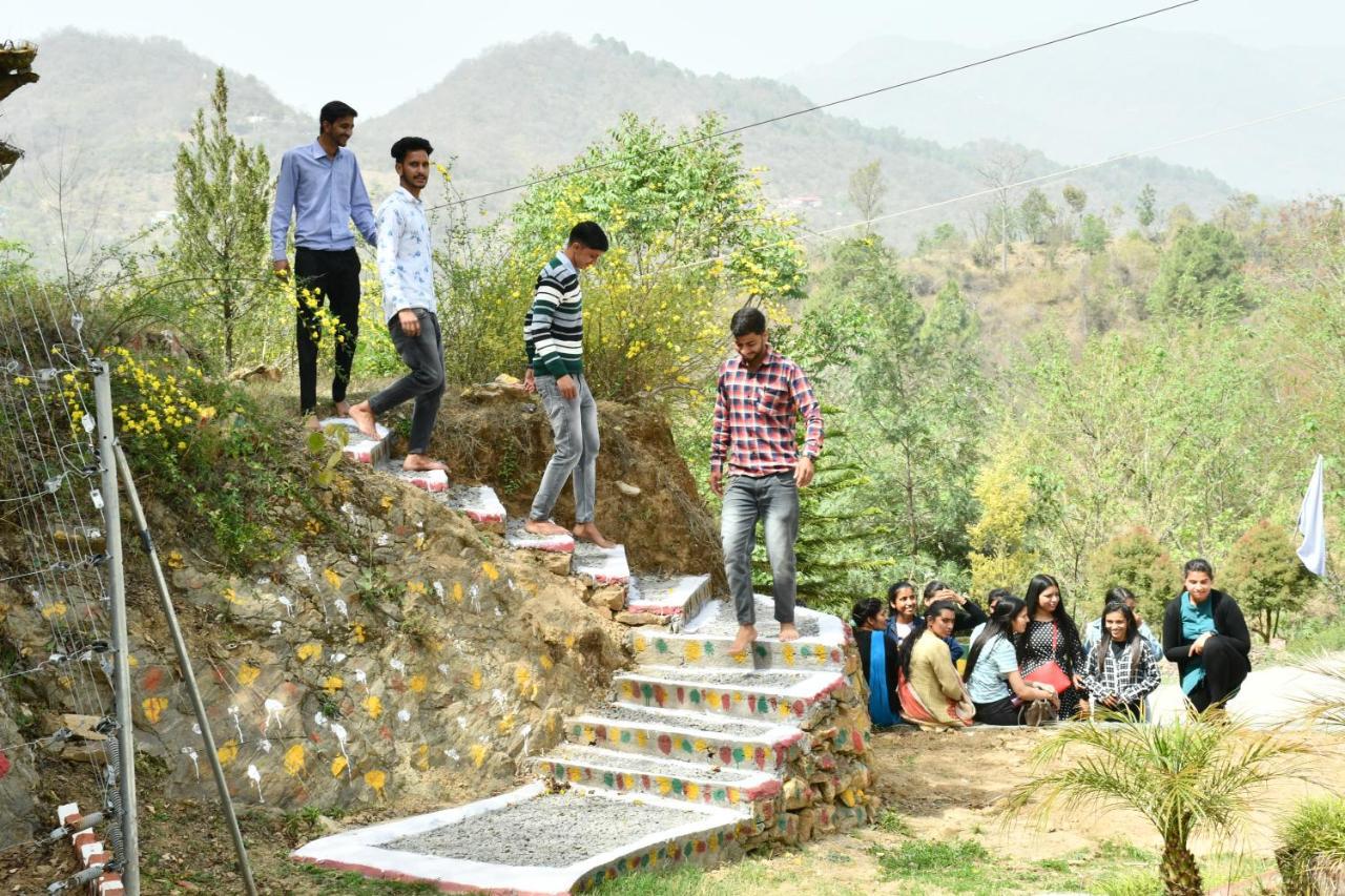 Nakshatra Resort Kunihar Exterior foto