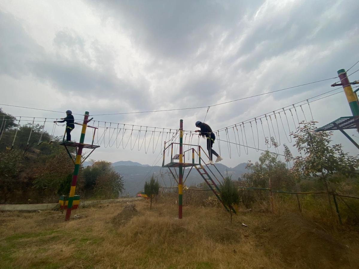 Nakshatra Resort Kunihar Exterior foto