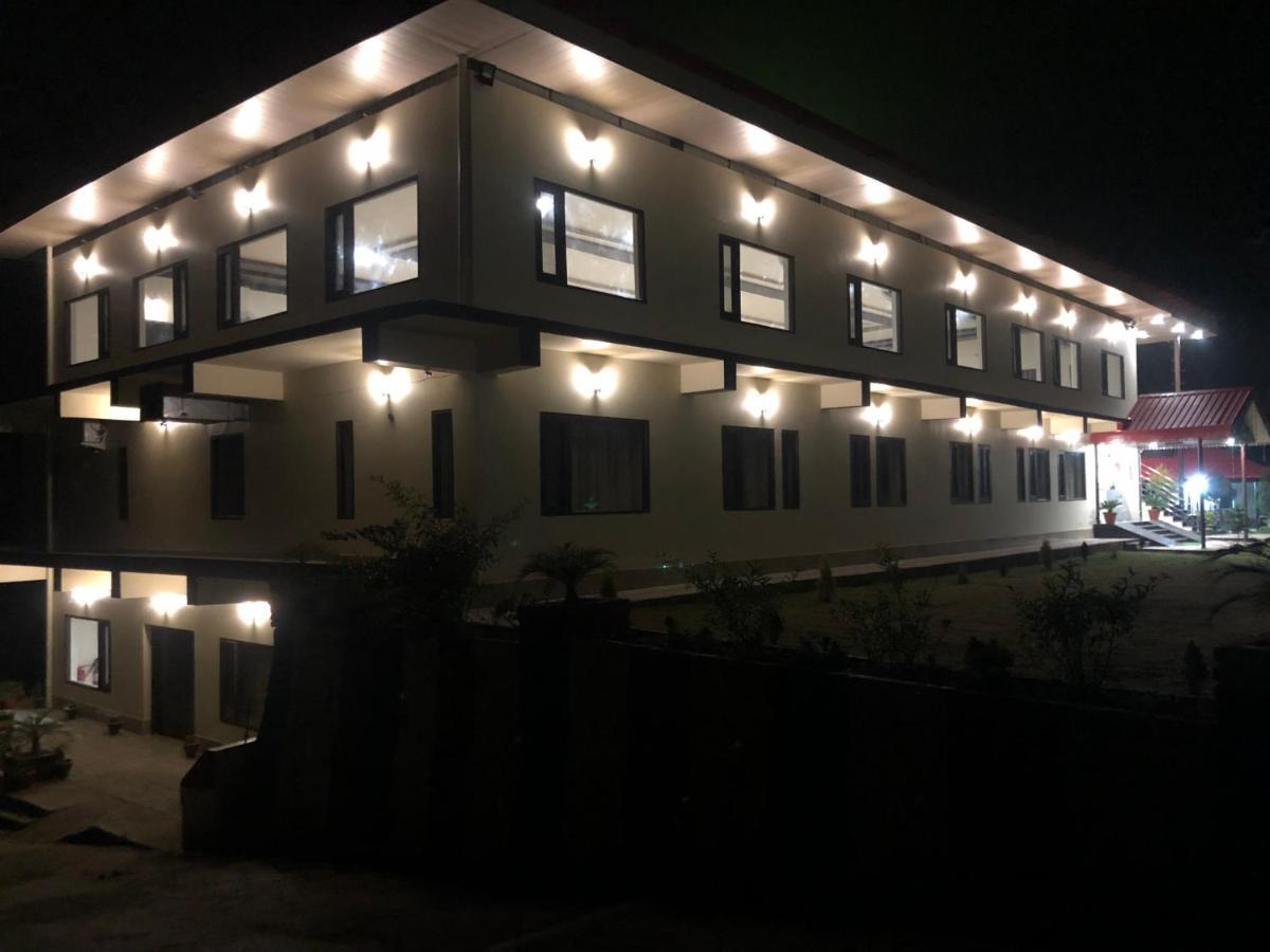 Nakshatra Resort Kunihar Exterior foto